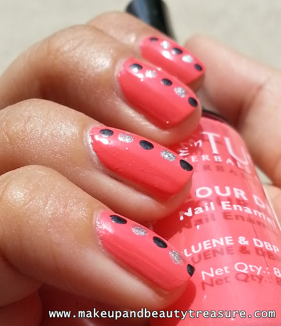 Classic Polka Dots Nail Art