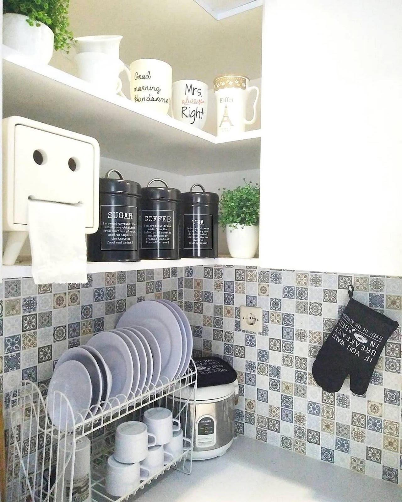 40 Motif Keramik Dinding Dapur Minimalis Modern Yang Terbaru