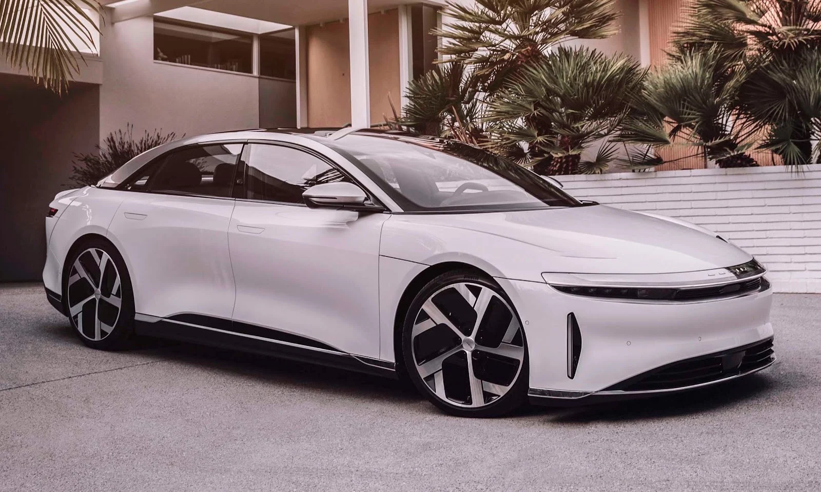 Lucid Air: A High-Performance Luxury Electric