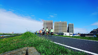   Ichikawa 市川リバーサイドマラソン 市川リバーサイドミニマラソン マラソン マラソン女子 ランニング女子 腹筋女子 筋肉女子 ポールダンス ALISH ストレッチ ヨガ ワークアウト フィットネス ボランティア がんばろう千葉 秋 秋風 江戸川河川敷 後援 地域貢献活動 地域活動 スタイル抜群 スタイル良すぎ 子ども 親子参加 親子イベント ちびっこ 本八幡 市川市