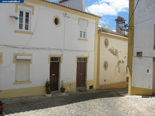 STREETS / Largo Monte dos Sete, Castelo de Vide, Portugal