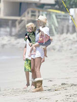 Tori Spelling Malibu Beach Pics