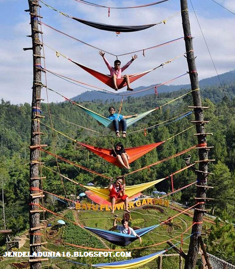 [http://FindWisata.blogspot.com] Batu Flower Garden, Objek Wisata Spot Foto Yang Unik Dan Menarik Bagi Wisatawan