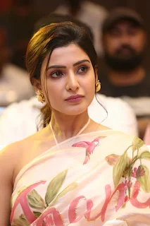 Samantha Akkineni Stills at Jaanu Movie Success Meet