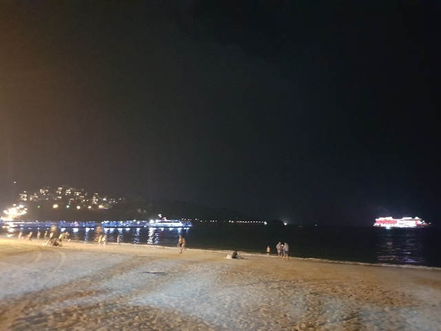 suasana malam di Pantai Patong Phuket