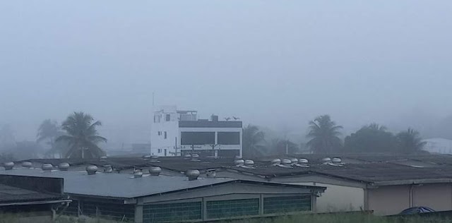 Vídeos: Moradores de Salvador e Lauro de Freitas são surpreendidos com neblina nesta quinta-feira (22)