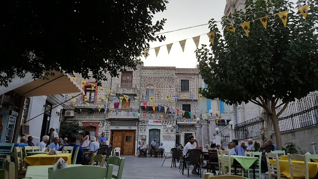 sakız adası gezilecek yerler, chios plajlar, deniz, yunan adası, harita, tatil, nereye gidelim, neler yapılır, glari, karfas, pyrgi, mesta, feribot, ne kadar, vessa