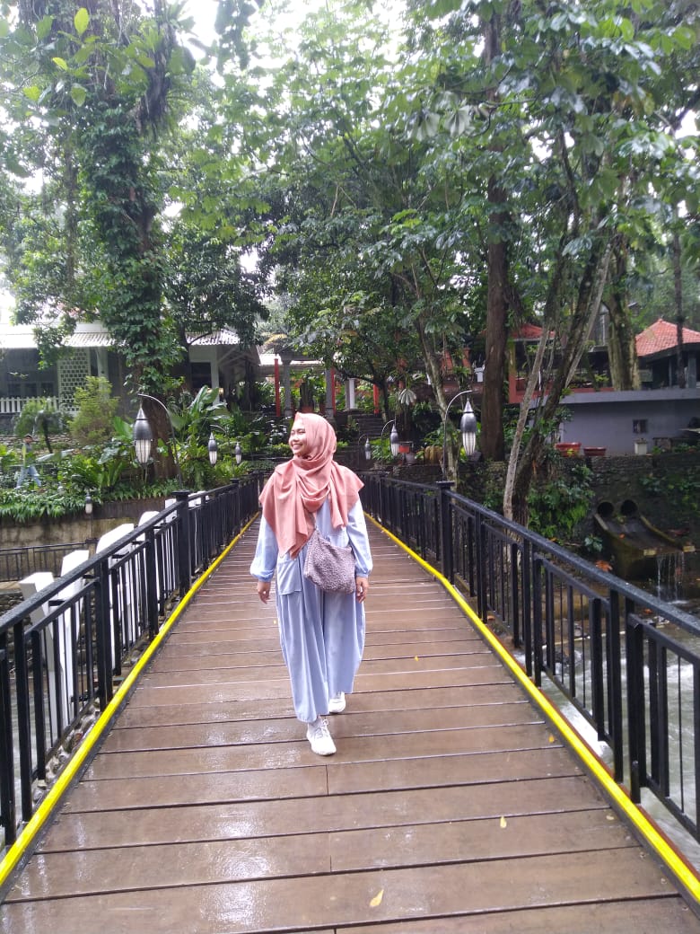 Cimory riverside puncak bogor