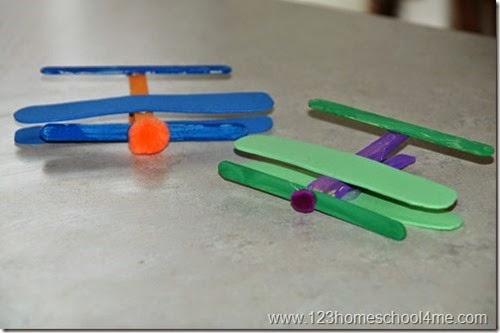 simple airplane craft for kids