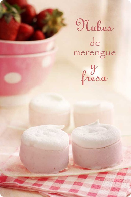 nubes-de-merengue-y-fresa