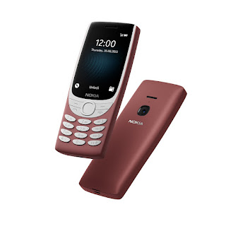 The new Nokia 8210 4G revives a classic from the late 90s.