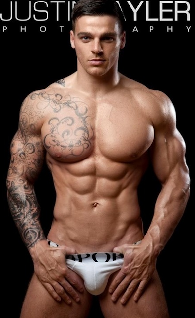  Tattooed Men