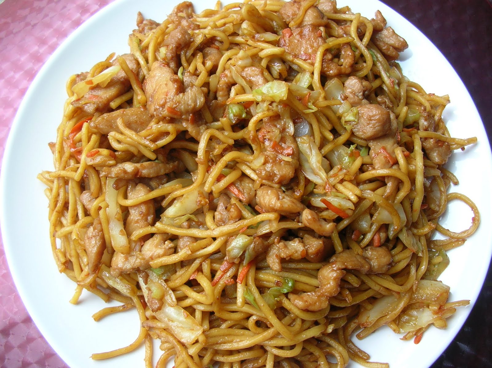 any comes  rice  chow noodle there love mein chinese noodle chicken is form noodle  recipe egg noodle in noodle