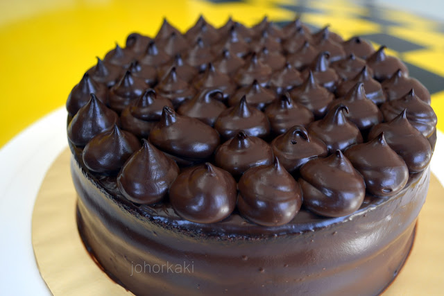 Chocolate-Durian-Cake-Oh-My-Cakes-Permas-Jaya-Johor-Bahru