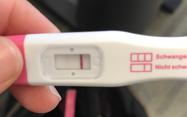 Schwangerschaftstest, schwach positiv