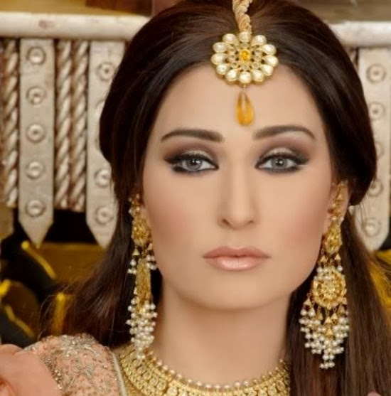 Reema Khan HD Wallpaper Free Download