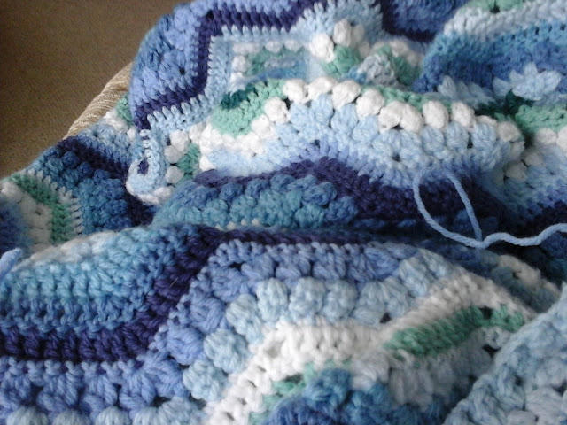 Tina's Allsorts, Rippling Clusters Crochet Blanket