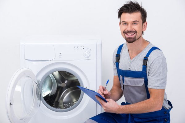 Tips dan Cara Membersihkan Mesin Cuci secara Alami