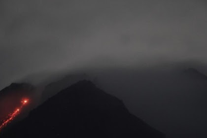 Selama 6 jam gunung Merapi mutahkan 14 kali lava pijar