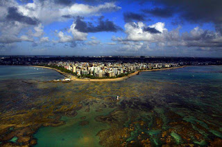 Holiday Inn Express Maceio Ponta Verde viagem turismo negócios praias lindas