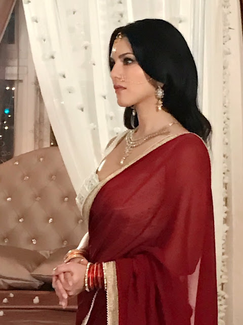 Sunny Leone In Saree