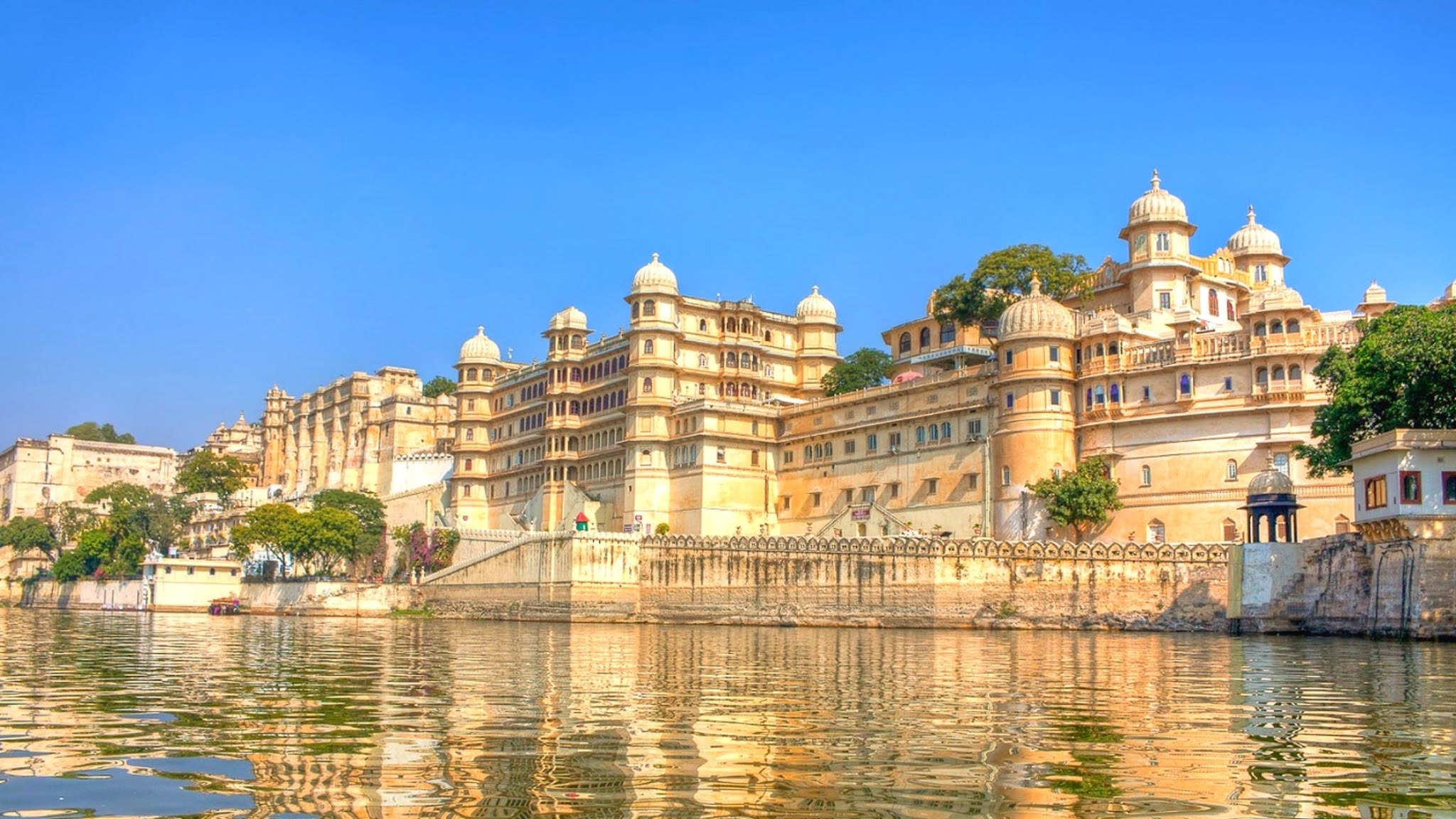 Udaipur - The City of Lakes for a Royal Revival