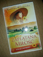 http://lustraksiazek.blogspot.com/2015/05/karolina-wilczynska-zaplatana-miosc.html