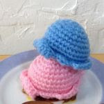 http://www.craftsy.com/pattern/crocheting/toy/ice-cream-pattern-english--japanese/106349?rceId=1448095981565~3c863g47