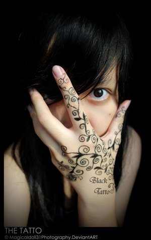 hand tattoo Diposkan oleh narutto di 1002