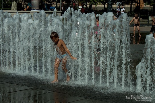 water_20110815_fun1