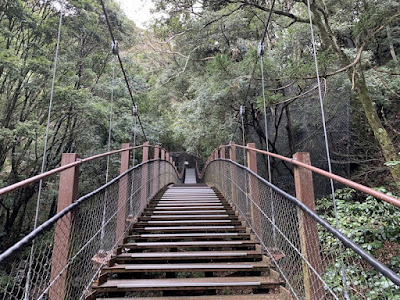 河津踊子滝見橋