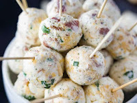 Bacon Ranch Cheddar Cheese Ball