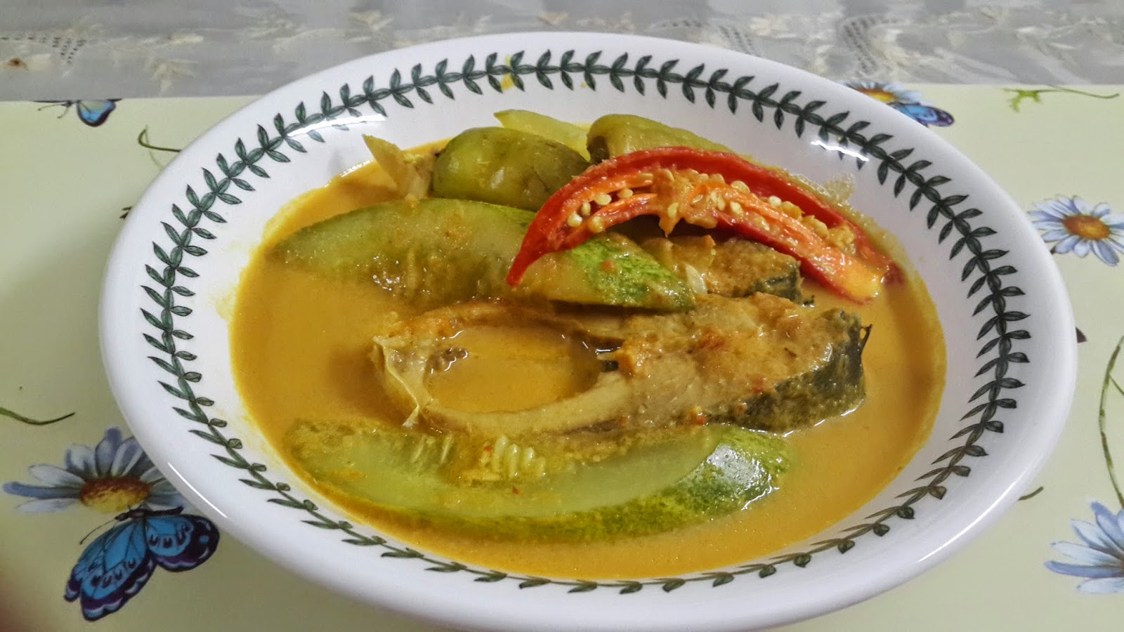 Resepi Masakan Kegemaran: Gulai Lengkuas Kunyit Ikan 