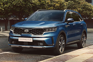 Kia Sorento PHEV (2021) Front Side