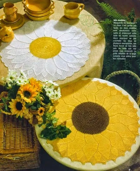 Patrón de Bellísima carpeta con diseño de girasol tejida al crochet