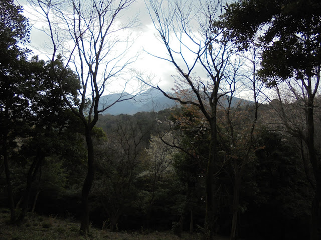 孝霊山