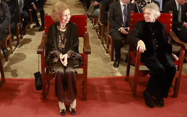 Queen Sofia of Spain and Princess Irene of Greece attended the Projecte Home Balears concert