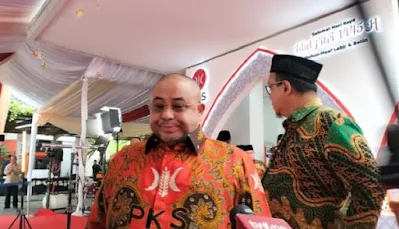 Prabowo Tak Hadir di Acara Halalbihalal, PKS Sudah Dialog untuk Bertemu