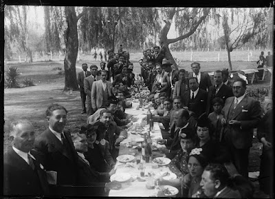 Almuerzo en Plaza Sarmiento