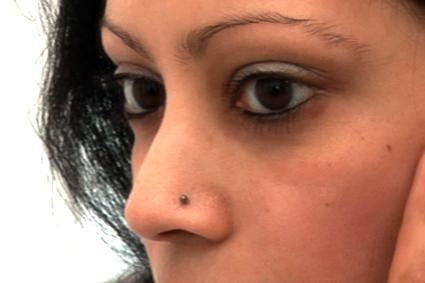 Both men and women have nostril piercings though they are much more common