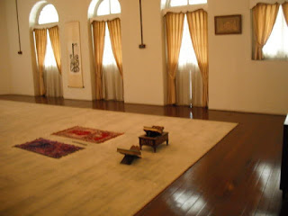 design a beautiful prayer room in the House