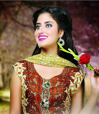 Pakistani Actress Sajal Ali Hd Wallpape