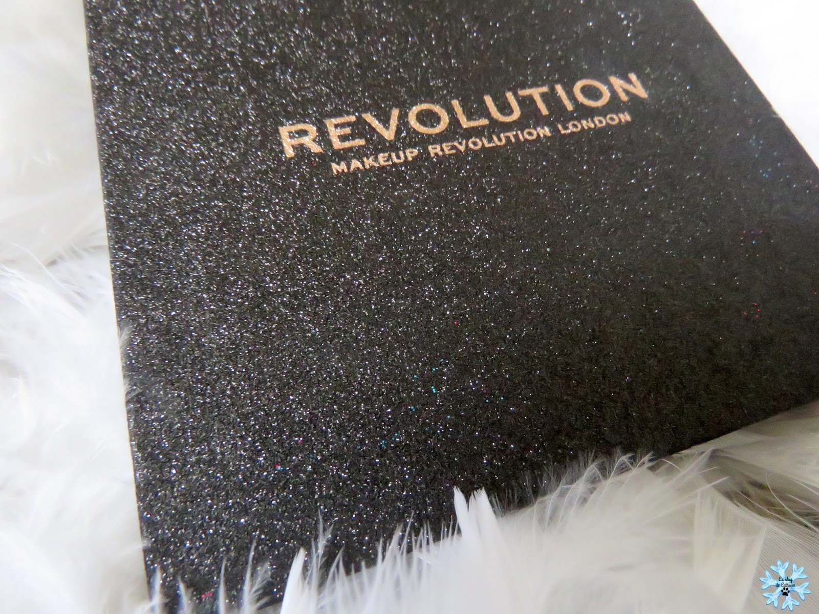 Abracadabra - Pressed Glitter Palette - Makeup Revolution