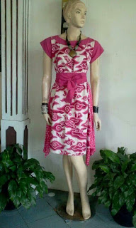 model baju kebaya brokat kombinasi batik