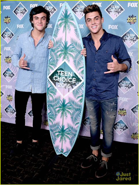 dolan twins mode fashion teen choice awards 2016