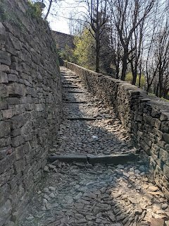 The trail / stairs named Scalinata Moratelli. This is a fun way to enter or leave the Astino valley.