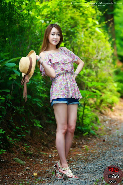Model Seksi Super Cantik Korea, Han Chae I - Portal Seksi