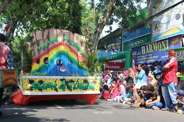 wisata tebing pelangi