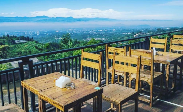 15 Tempat Dinner Romantis di Bandung