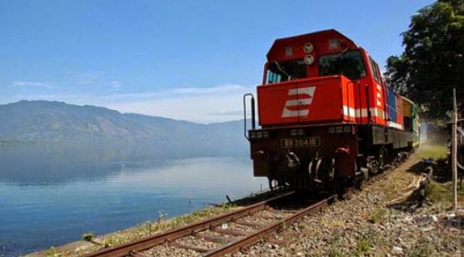 Danau Paling Dalam Di Indonesia